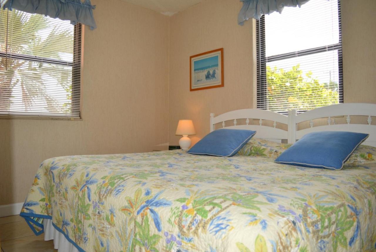 Gulf Winds Resort By Travel Resort Services St. Pete Beach Extérieur photo