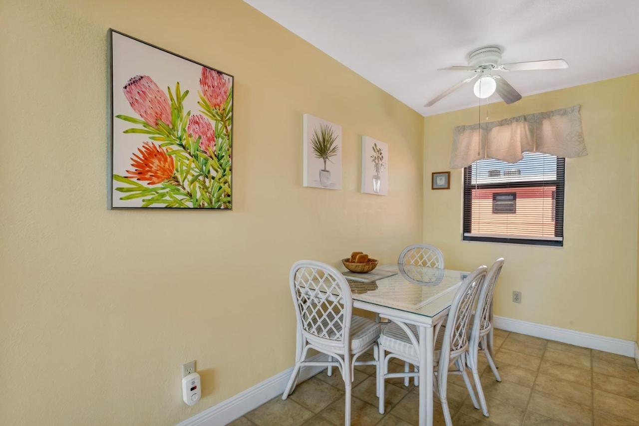 Gulf Winds Resort By Travel Resort Services St. Pete Beach Extérieur photo