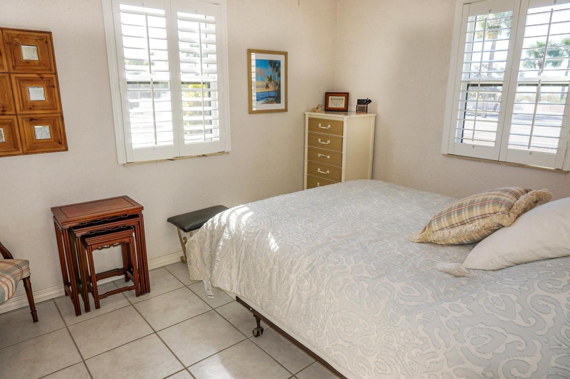 Gulf Winds Resort By Travel Resort Services St. Pete Beach Extérieur photo