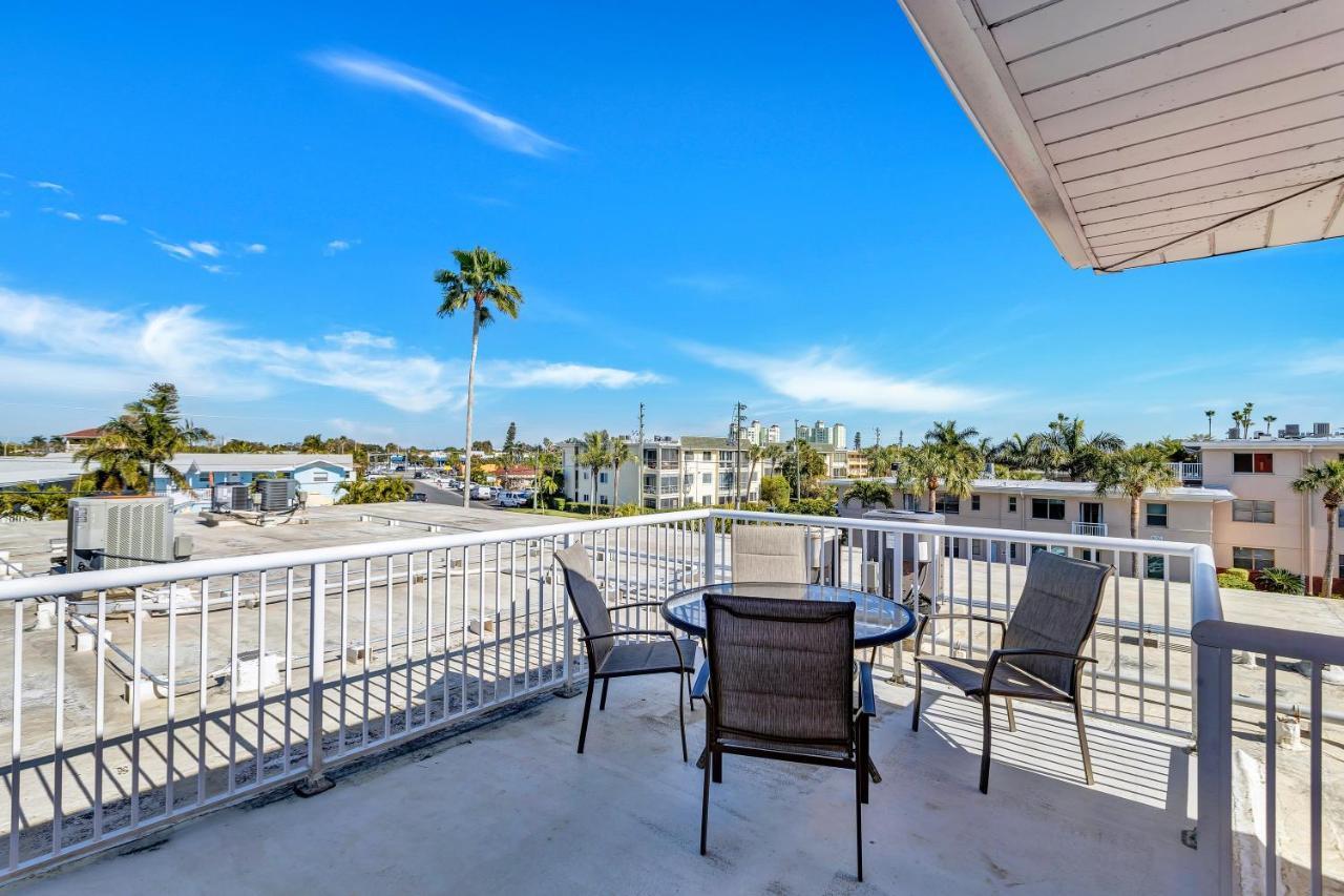 Gulf Winds Resort By Travel Resort Services St. Pete Beach Extérieur photo
