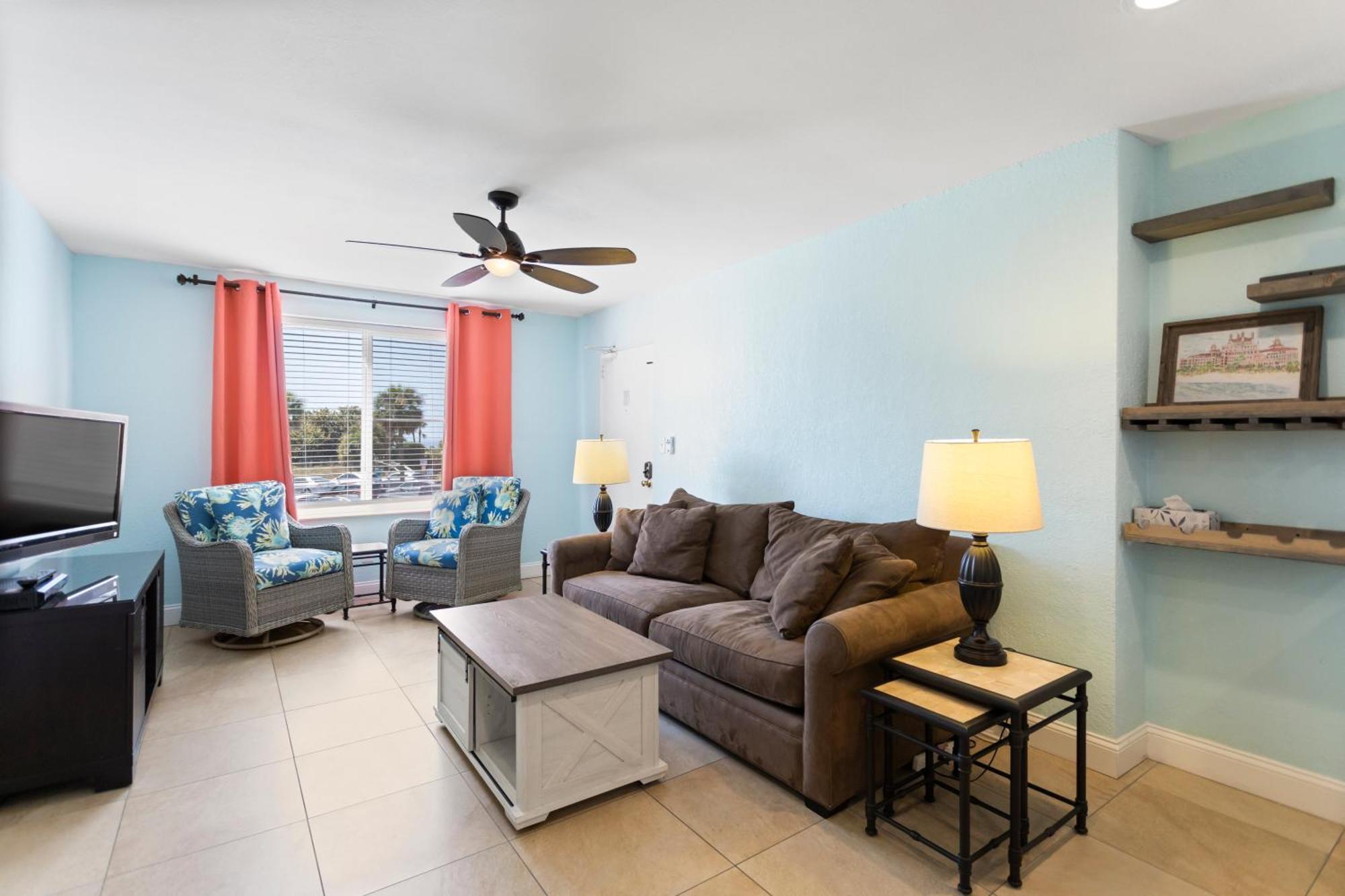 Gulf Winds Resort By Travel Resort Services St. Pete Beach Extérieur photo